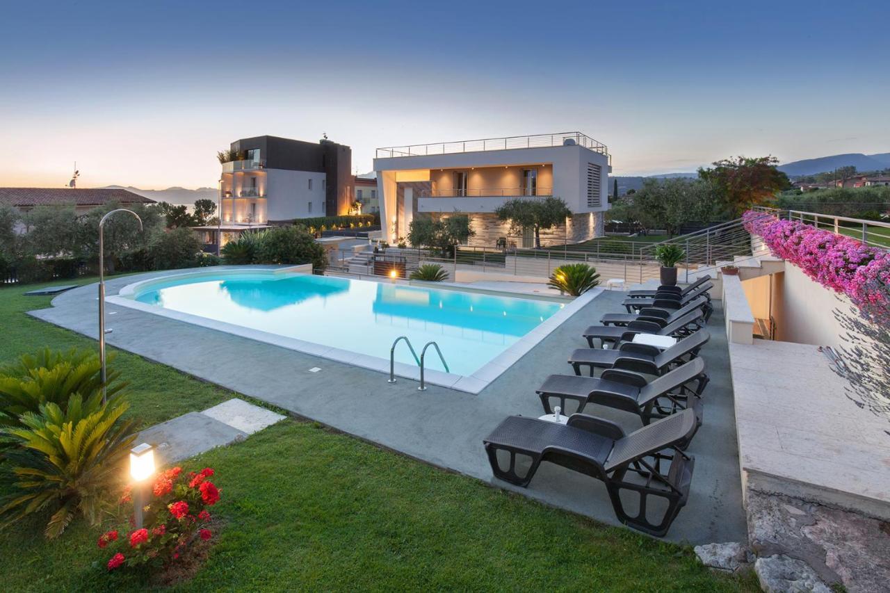 Villa Aurora-Holiday Home Apt 2 Bardolino Zewnętrze zdjęcie