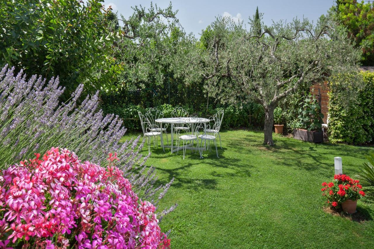 Villa Aurora-Holiday Home Apt 2 Bardolino Zewnętrze zdjęcie